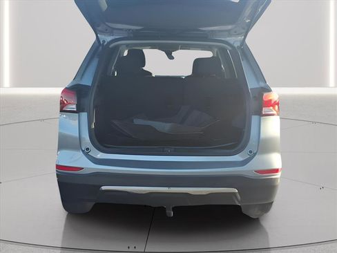 Used 2023 Chevrolet Equinox LT w/ LPO, Floor Liner Package image 8