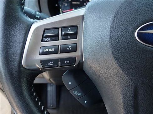 Used 2014 Subaru Forester 2.5i Touring AWD/4WD image 16
