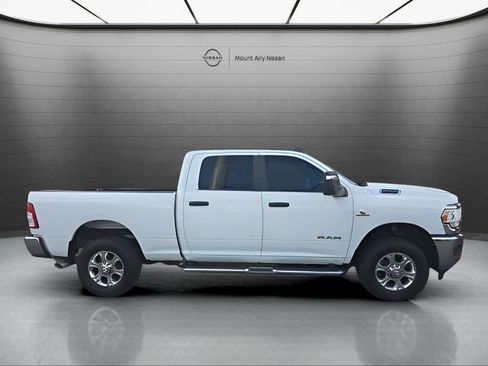 Used 2024 RAM 2500 Big Horn AWD/4WD image 3