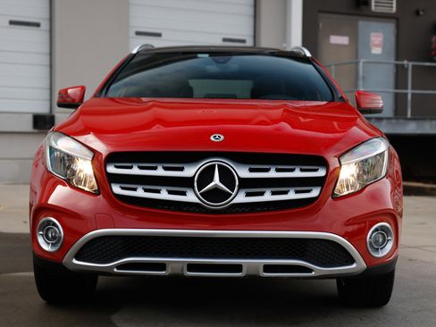 Used 2018 Mercedes-Benz GLA 250 image 22