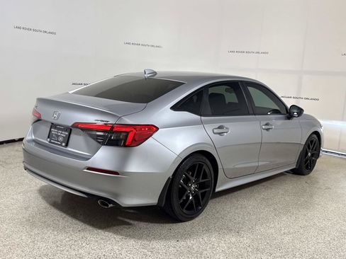 Used 2024 Honda Civic Sport image 5
