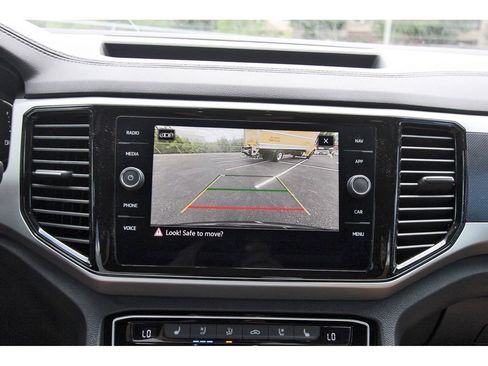 Used 2023 Volkswagen Atlas Cross Sport SEL Premium R-Line AWD/4WD image 28