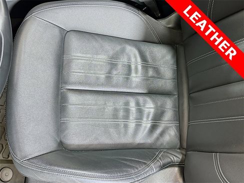 Used 2022 Audi Q5 2.0T Premium w/ Convenience Package image 19