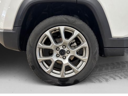 Used 2025 Jeep Compass Limited AWD/4WD image 50