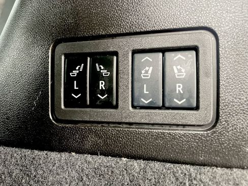 Certified 2024 Cadillac XT6 Premium Luxury w/ Technology Package image 18