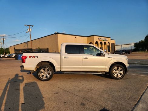 Used 2018 Ford F150 Lariat w/ Equipment Group 502A Luxury AWD/4WD image 5