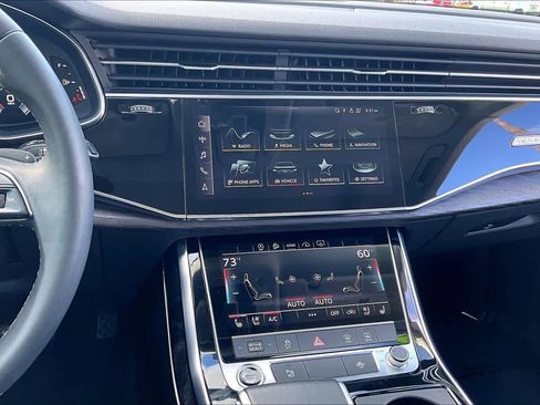 Used 2022 Audi Q8 Premium Plus w/ Premium Plus Package image 7