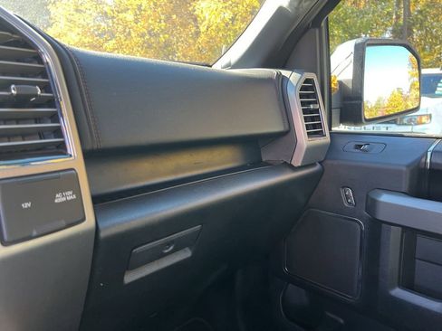 Used 2020 Ford F150 Platinum w/ Equipment Group 701A Luxury image 46