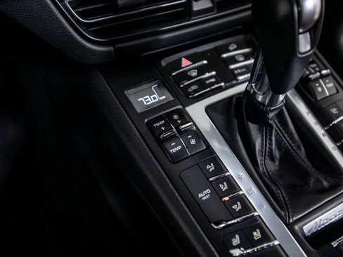 Used 2021 Porsche Macan GTS image 35