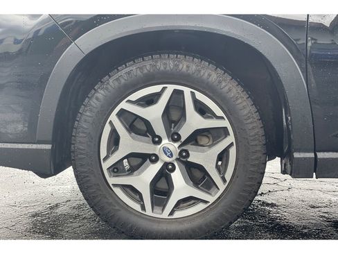 Used 2020 Subaru Forester Premium image 10