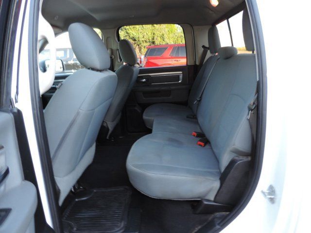 Used 2019 RAM 1500 Classic SLT RWD image 20