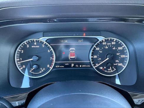 Certified 2025 Nissan Pathfinder SL w/ Cargo Package image 25