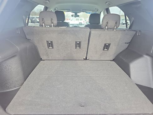 Used 2019 Chevrolet Equinox LT image 10