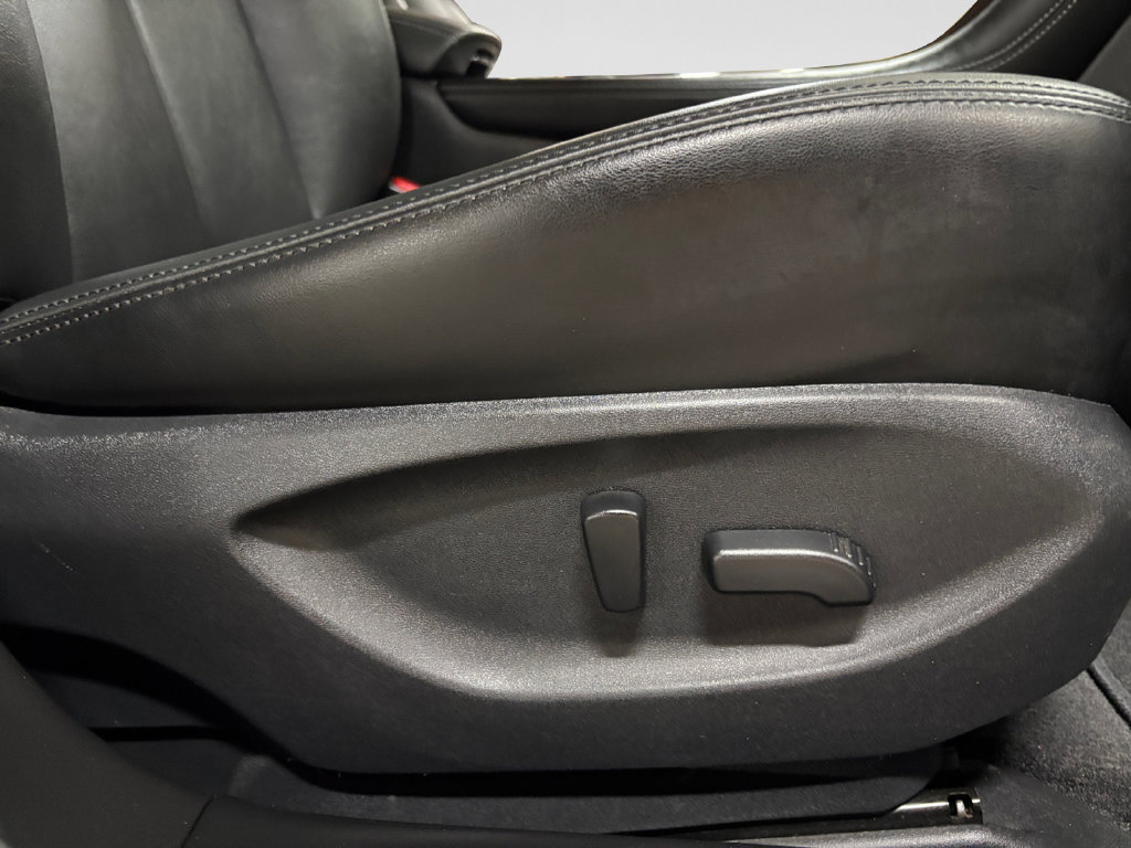 Used 2018 INFINITI Q50 Luxe RWD image 53