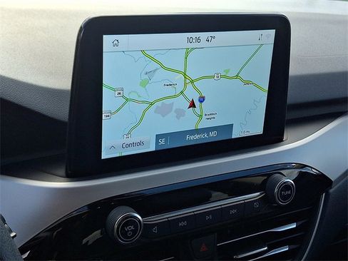 Used 2020 Ford Escape SEL image 16