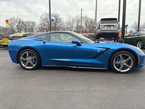 Used 2014 Chevrolet Corvette Stingray Coupe w/ 2LT Preferred Equipment Group image 2