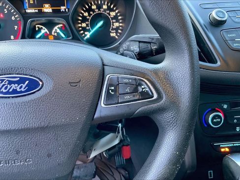 Used 2017 Ford Escape SE AWD/4WD image 23