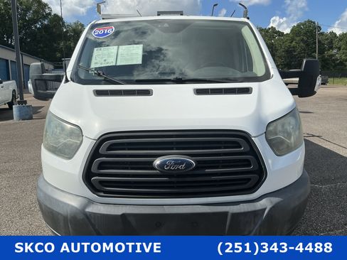 Used 2016 Ford Transit 250 130 Low Roof RWD image 8
