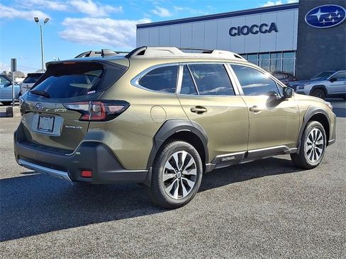New 2025 Subaru Outback Limited image 7