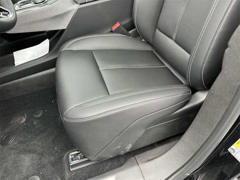 New 2025 Cadillac Optiq Sport 1 image 15