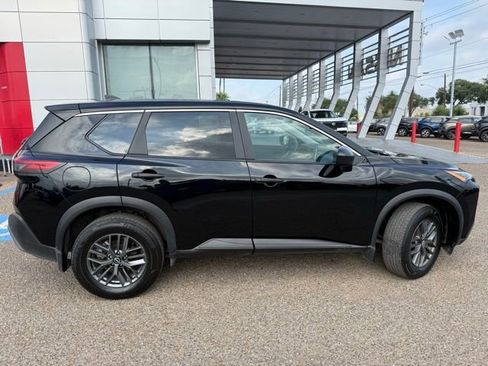 Certified 2023 Nissan Rogue S image 8