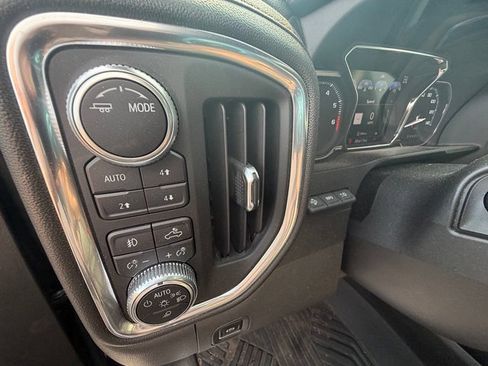 Used 2020 GMC Sierra 1500 AT4 w/ AT4 Premium Package AWD/4WD image 34