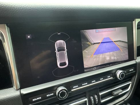 Used 2019 Porsche Macan AWD/4WD image 63