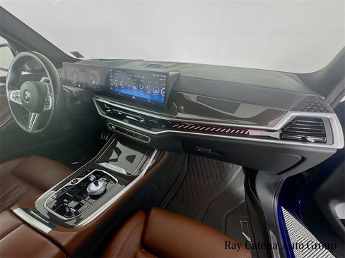 Certified 2023 BMW X7 M60i w/ Executive Package image 32