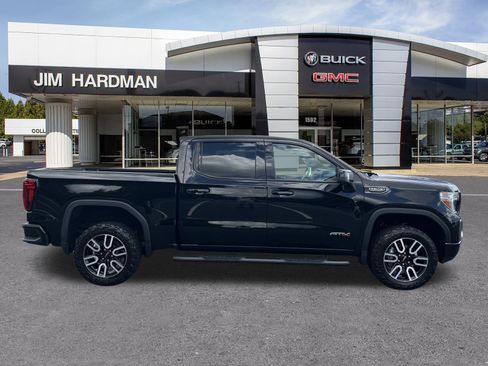 Used 2022 GMC Sierra 1500 AT4 w/ AT4 Preferred Package AWD/4WD image 8