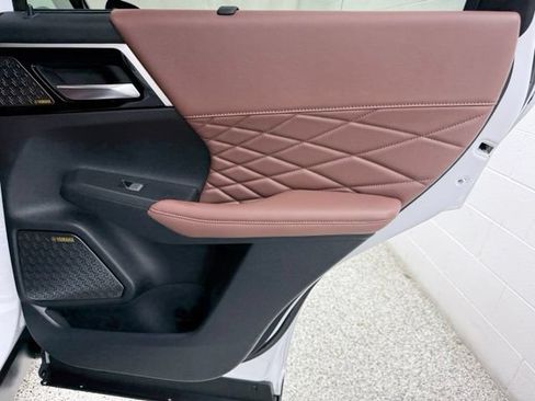 Used 2025 Mitsubishi Outlander SEL AWD/4WD image 20