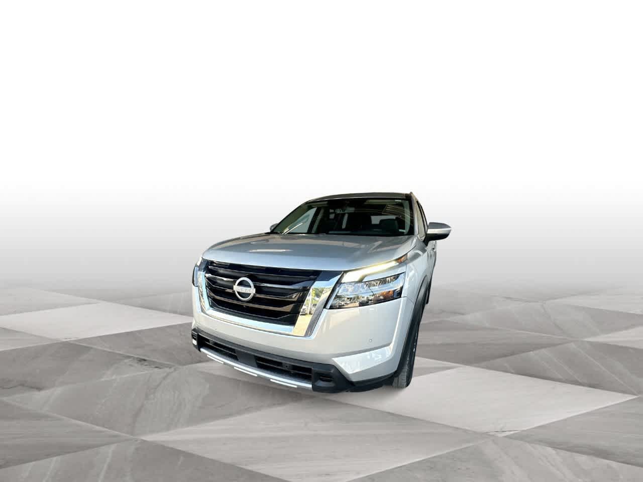 Used 2025 Nissan Pathfinder SL AWD/4WD image 4