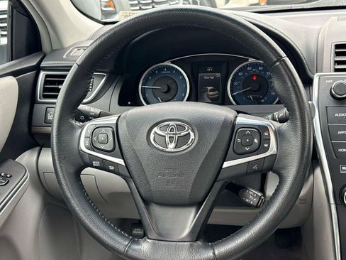 Used 2015 Toyota Camry XLE FWD image 13