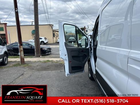 Used 2022 Ford Transit 250 Medium Roof image 14