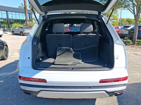 Used 2025 Audi Q7 3.0T Premium Plus image 5