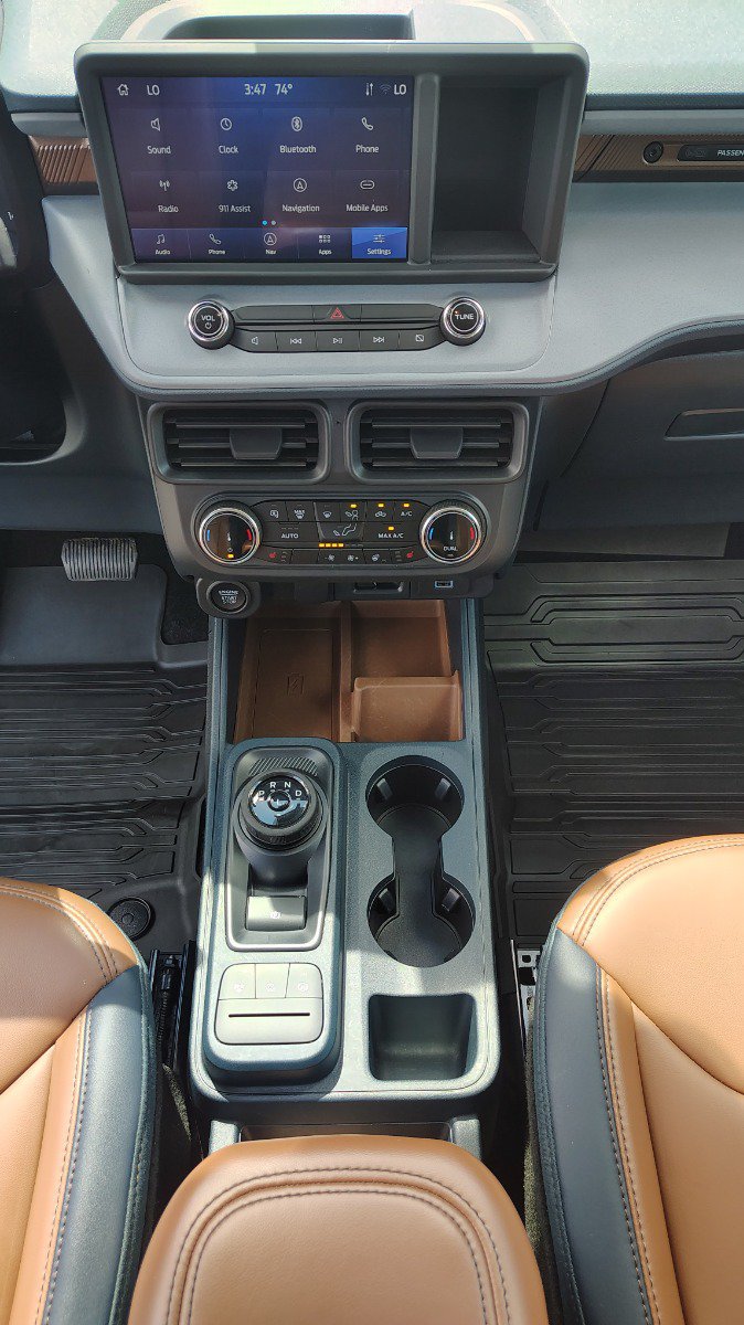 Used 2024 Ford Maverick Lariat FWD image 23