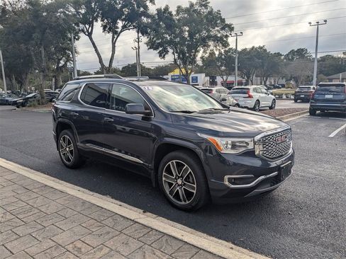 Used 2018 GMC Acadia Denali w/ Technology Package image 11
