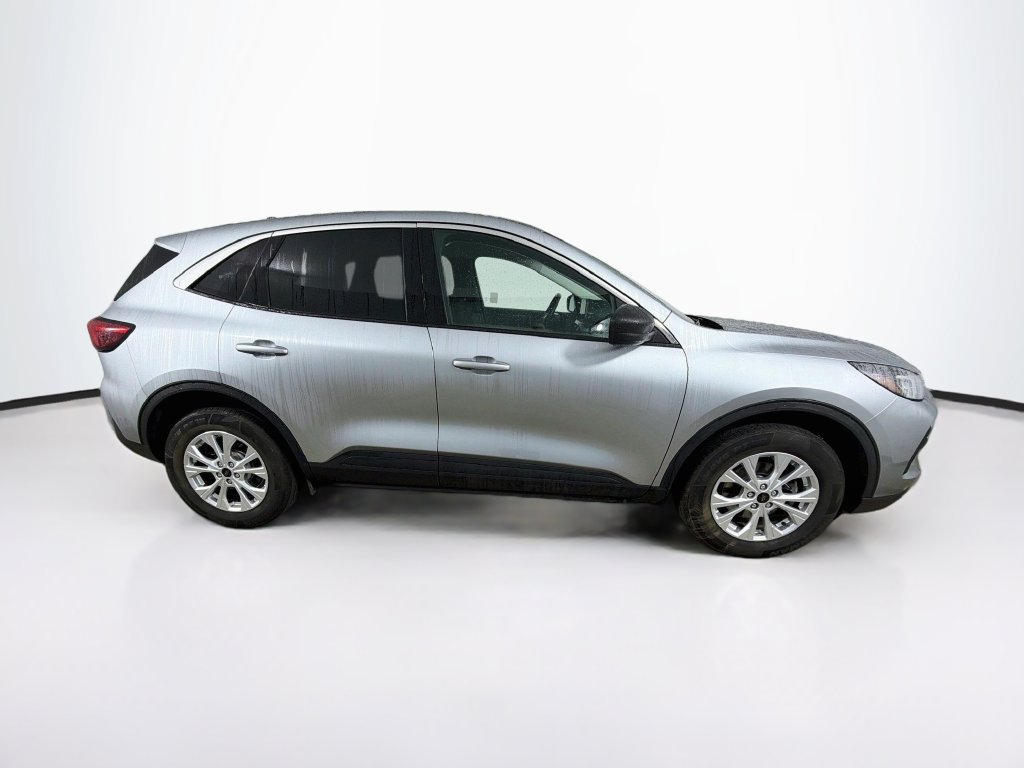 Used 2023 Ford Escape Active AWD/4WD image 4