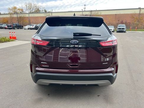 Certified 2024 Ford Edge SEL w/ Convenience Package image 6