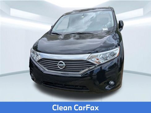 Used 2017 Nissan Quest SV image 2