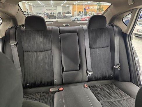 Used 2019 Nissan Sentra SV w/ Special Edition Package FWD image 34