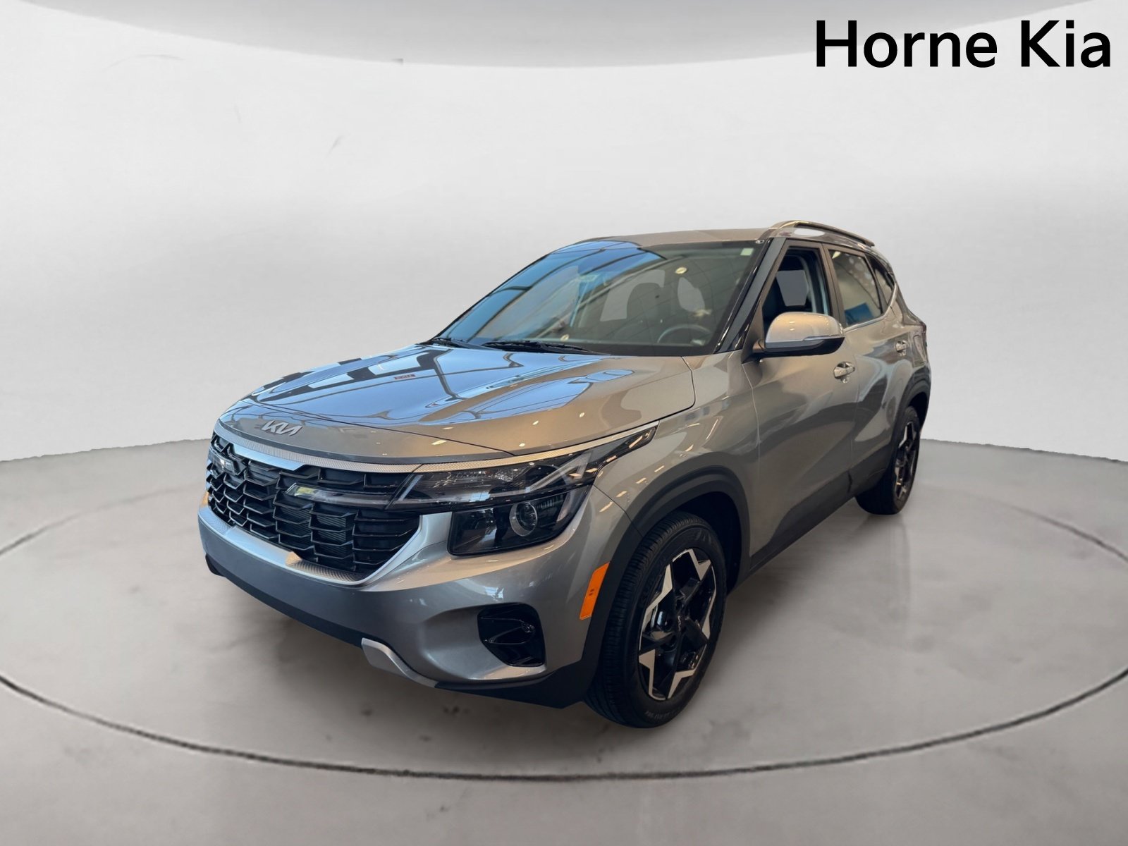 New 2026 Kia Seltos EX FWD image 7