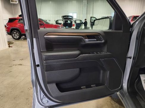 Used 2024 Chevrolet Silverado 1500 LT w/ Protection Package AWD/4WD image 21
