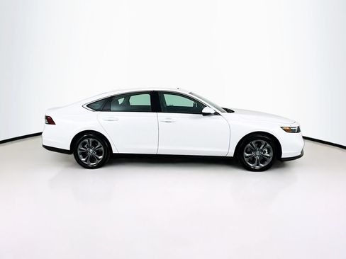Used 2025 Honda Accord EX-L image 8