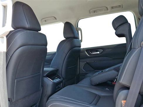 New 2026 Nissan Armada SV image 24