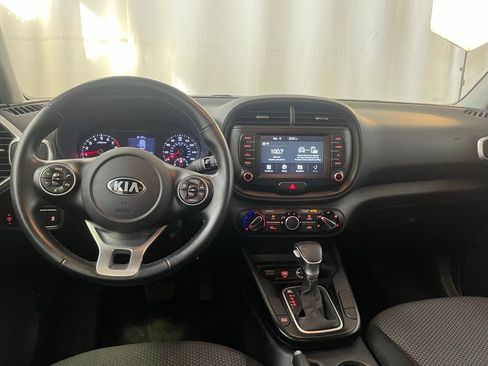 Used 2020 Kia Soul X-Line image 19
