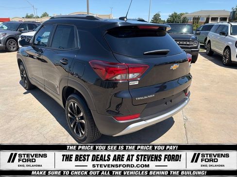 Used 2023 Chevrolet TrailBlazer LT FWD image 10