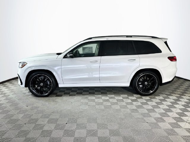 New 2026 Mercedes-Benz GLS 450 4MATIC image 4