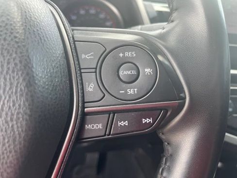 Used 2022 Toyota Camry XSE FWD image 17
