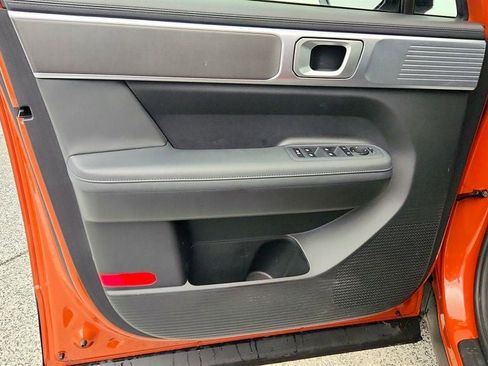 Used 2025 Hyundai Santa Fe XRT image 12