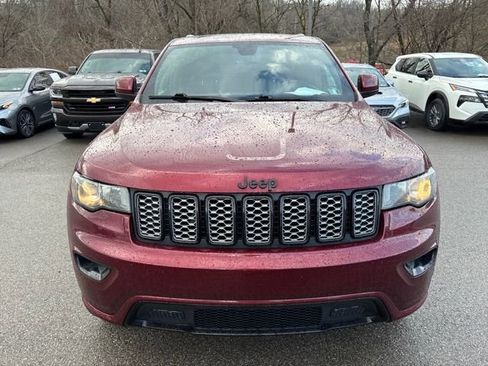 Used 2020 Jeep Grand Cherokee Altitude image 8